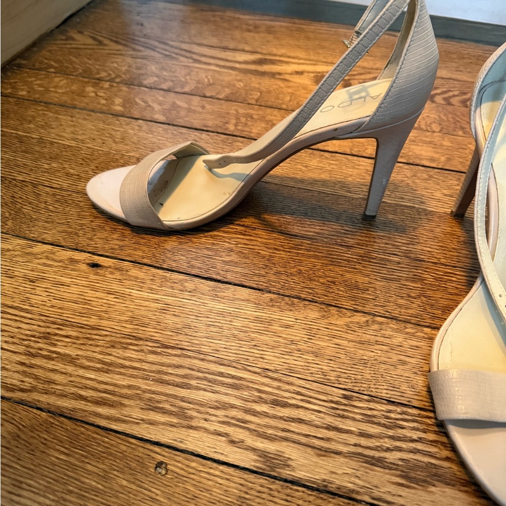 Aldo Cream Stiletto Heels with Minimalist Design